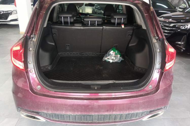 Used Honda Jade 2017 210 TURBO CVT Luxury Edition 5 Seats Trunk
