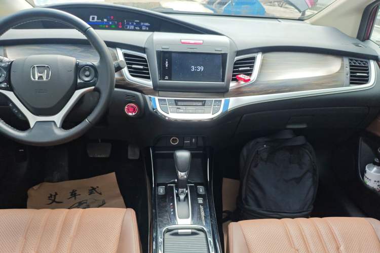 Used Honda Jade 2017 210 TURBO CVT Luxury Edition 5 Seats Audio And AC Panel