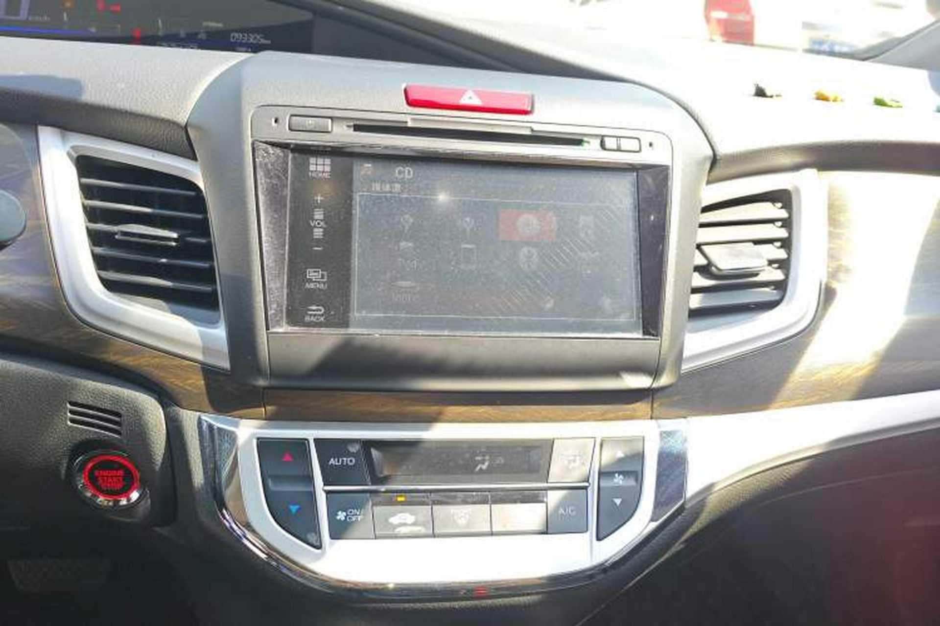 Used Honda Jade 2017 210TURBO CVT Fashion Edition 5-seater Audio And AC Panel