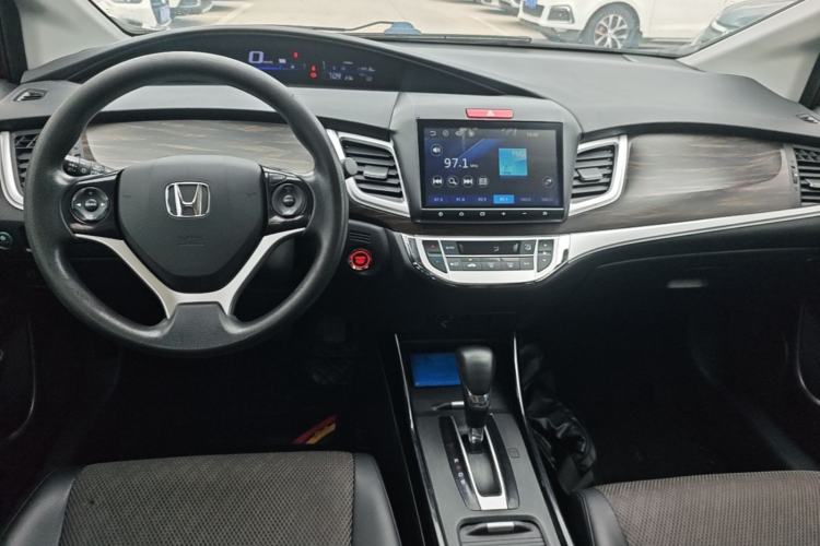 Used Honda Jade 2017 210TURBO CVT Fashion Edition 5-seater Center Console