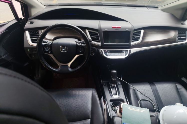 Used Honda Jade 2017 210 TURBO CVT Luxury Edition 5 Seats Center Console