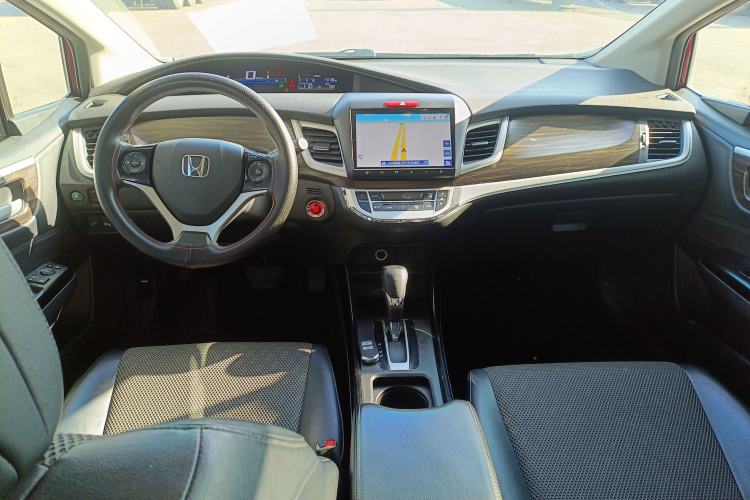 Used Honda Jade 2017 210TURBO CVT Fashion Edition 5-seater Center Console