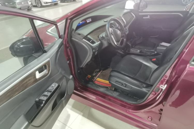 Used Honda Jade 2017 210 TURBO CVT Luxury Edition 5 Seats Driver Seat