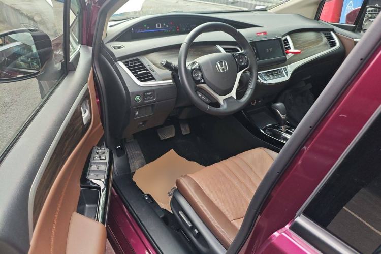 Used Honda Jade 2017 210 TURBO CVT Luxury Edition 5 Seats Driver Seat