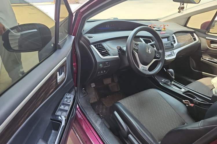 Used Honda Jade 2017 210TURBO CVT Fashion Edition 5-seater Driver Seat