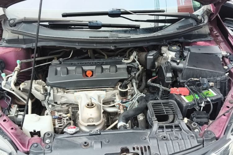 Used Honda Jade 2017 1.8L automatic Comfort version 5 seats Engine Bay