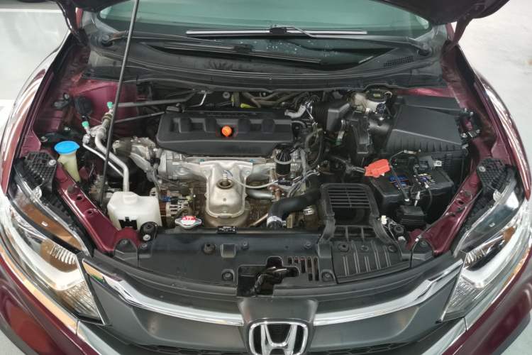 Used Honda Jade 2017 1.8L automatic Comfort version 5 seats Engine Bay
