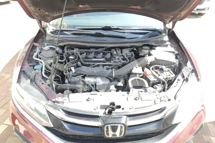 Used Honda Jade 2017 210TURBO CVT Luxury Edition 6 Seats Engine Bay