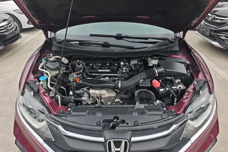 Used Honda Jade 2017 210TURBO CVT Fashion Edition 5-seater Engine Bay