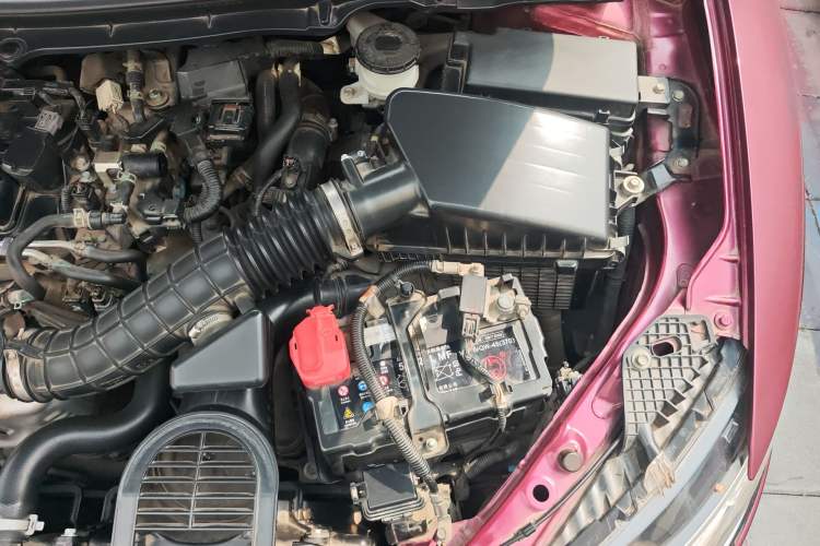 Used Honda Jade 2017 210TURBO CVT Fashion Edition 5-seater Engine Bay Left