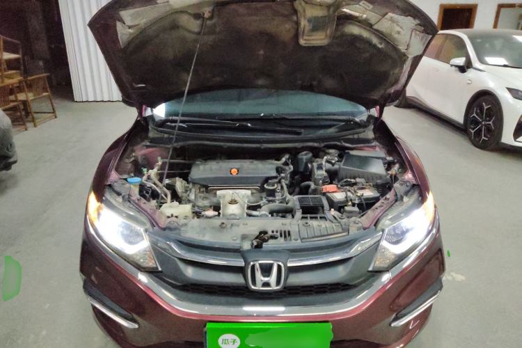 Used Honda Jade 2017 1.8L automatic Comfort version 5 seats Engine Bay