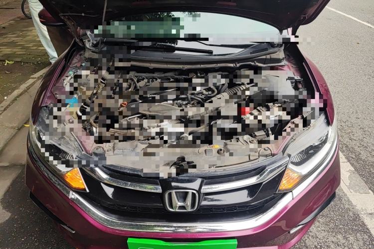 Used Honda Jade 2017 210TURBO CVT Fashion Edition 5-seater Engine Bay