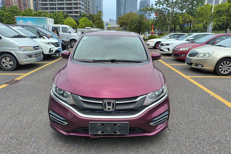 Used Honda Jade 2017 1.8L automatic Comfort version 5 seats Exterior 1