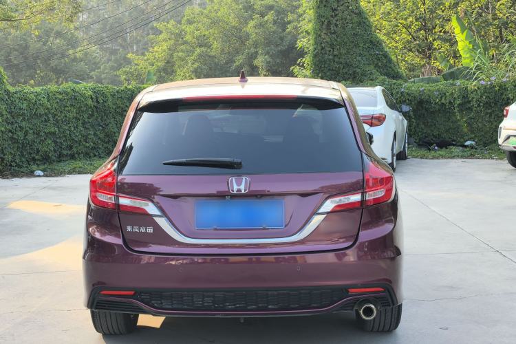 Used Honda Jade 2017 1.8L automatic Comfort version 5 seats Exterior 1