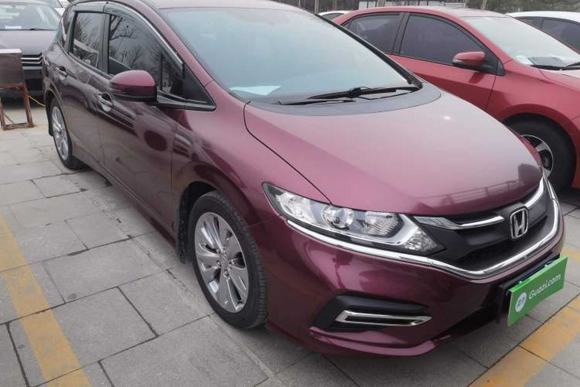Used Honda Jade 2017 1.8L automatic Comfort version 5 seats Exterior 1