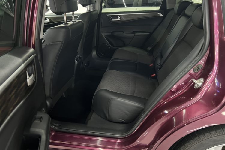 Used Honda Jade 2017 1.8L automatic Comfort version 5 seats Exterior 10