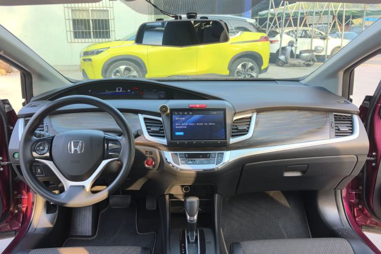 Used Honda Jade 2017 1.8L automatic Comfort version 5 seats Exterior 13
