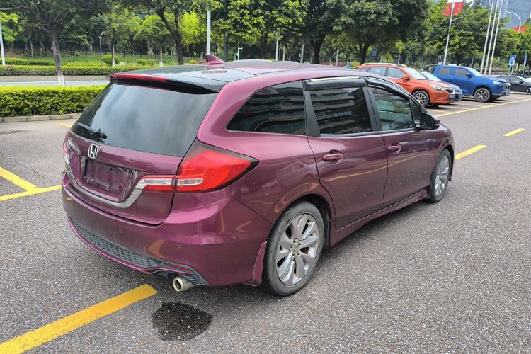 Used Honda Jade 2017 1.8L automatic Comfort version 5 seats Exterior 2