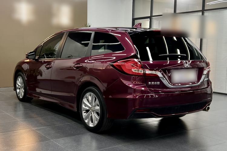Used Honda Jade 2017 1.8L automatic Comfort version 5 seats Exterior 2