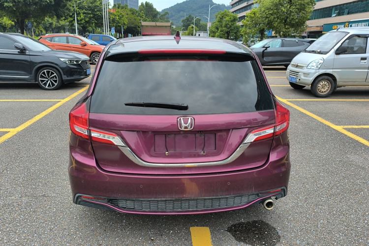Used Honda Jade 2017 1.8L automatic Comfort version 5 seats Exterior 3
