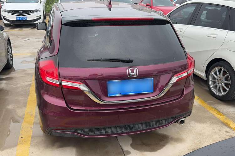 Used Honda Jade 2017 1.8L automatic Comfort version 5 seats Exterior 4