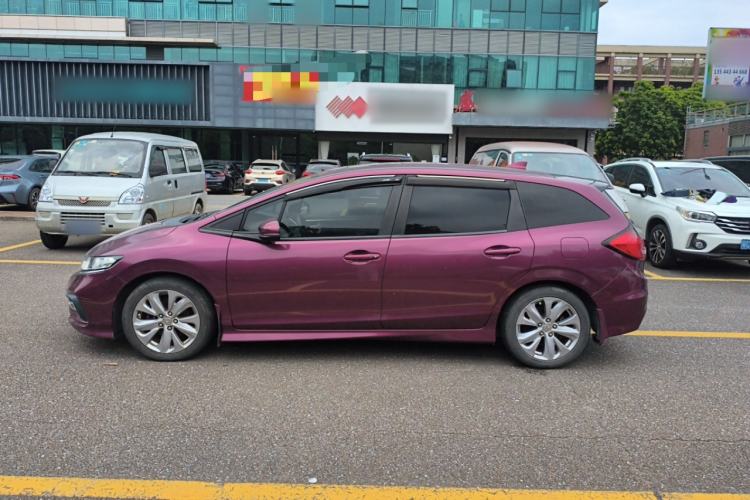 Used Honda Jade 2017 1.8L automatic Comfort version 5 seats Exterior 4