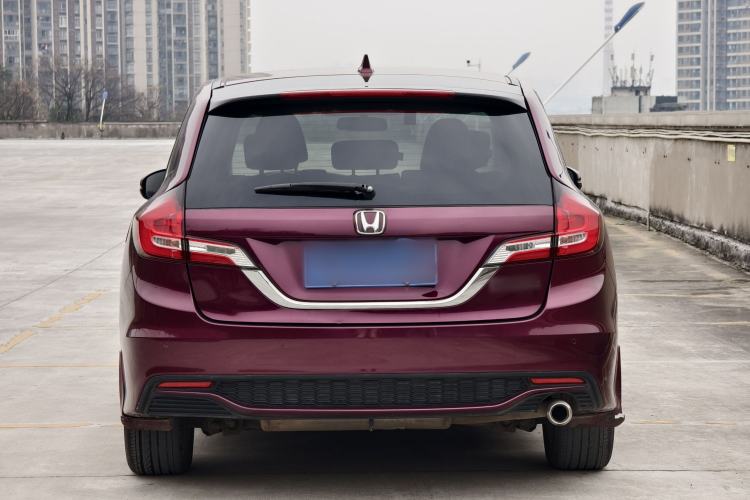 Used Honda Jade 2017 1.8L automatic Comfort version 5 seats Exterior 5