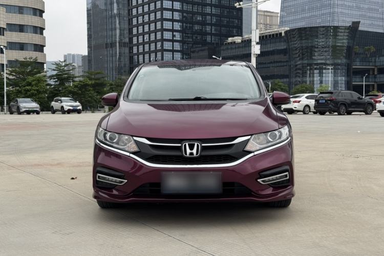 Used Honda Jade 2017 1.8L automatic Comfort version 5 seats Exterior 5