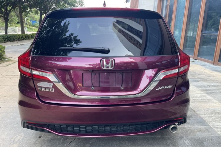 Used Honda Jade 2017 1.8L automatic Comfort version 5 seats Exterior 5