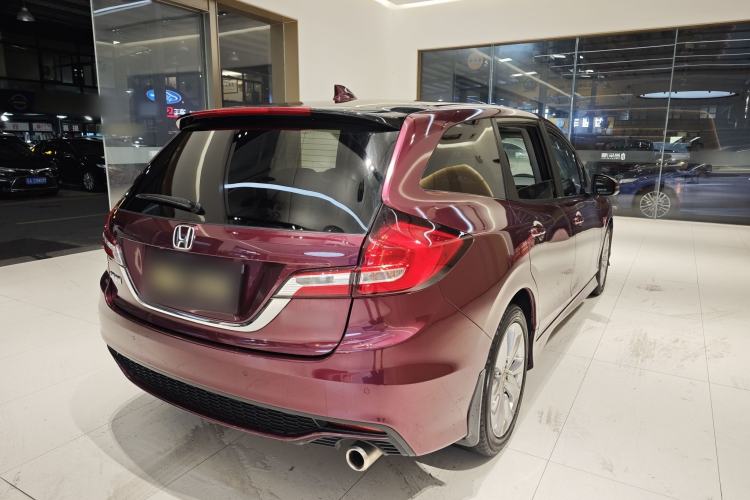 Used Honda Jade 2017 1.8L automatic Comfort version 5 seats Exterior 6