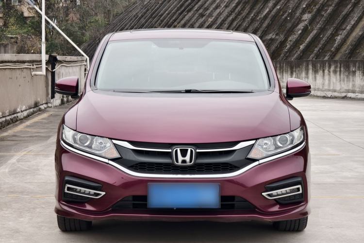 Used Honda Jade 2017 1.8L automatic Comfort version 5 seats Exterior 6