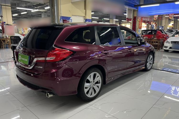 Used Honda Jade 2017 1.8L automatic Comfort version 5 seats Exterior 9