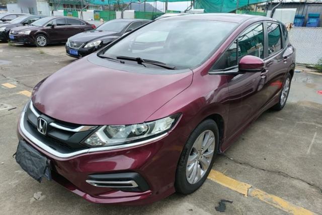 Used Honda Jade 2017 1.8L automatic Comfort version 5 seats