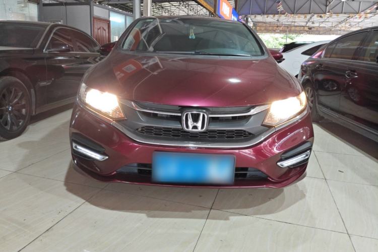 Used Honda Jade 2017 1.8L automatic Comfort version 5 seats Front