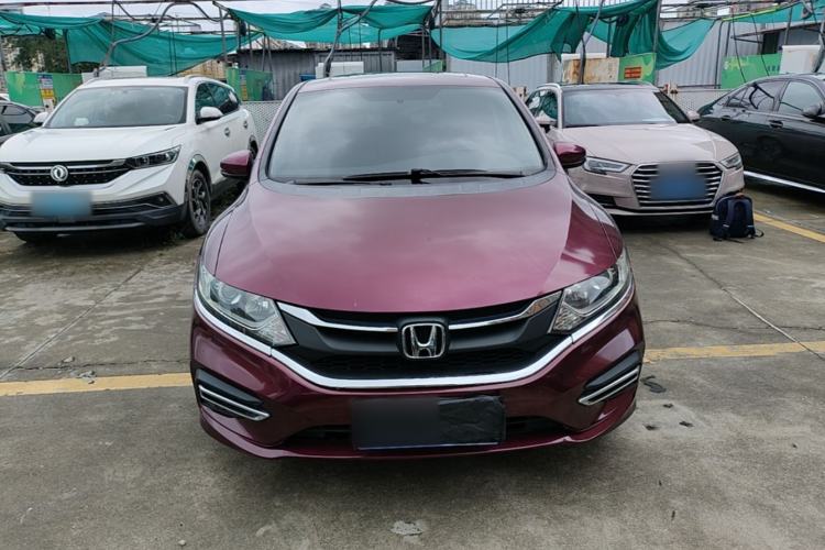 Used Honda Jade 2017 1.8L automatic Comfort version 5 seats Front