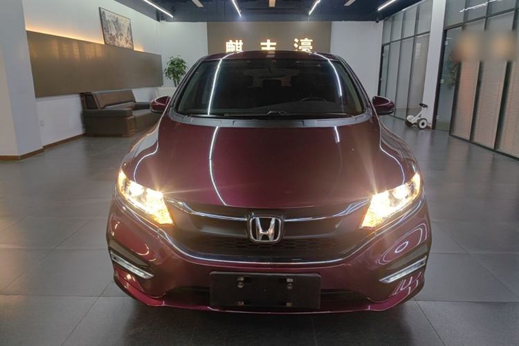 Used Honda Jade 2017 1.8L automatic Comfort version 5 seats Front