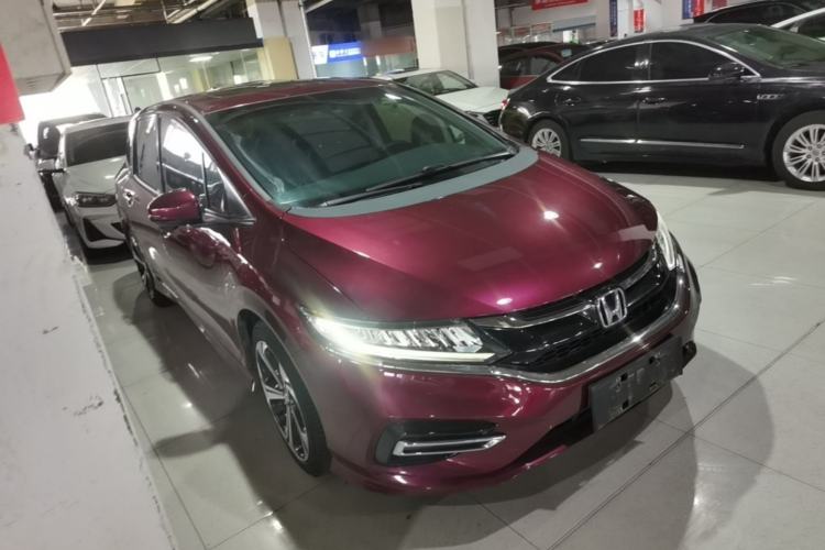 Used Honda Jade 2017 210 TURBO CVT Luxury Edition 5 Seats Front Right 45 Deg