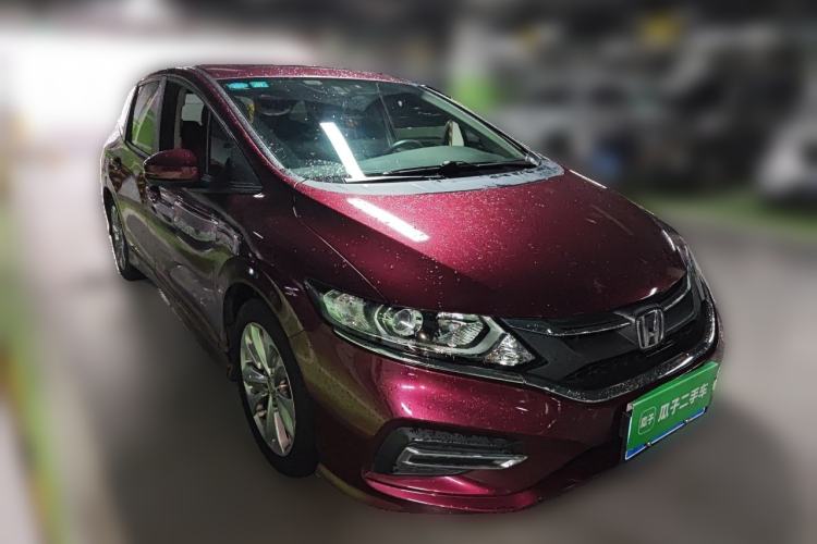 Used Honda Jade 2017 1.8L automatic Comfort version 5 seats Front Right 45 Deg