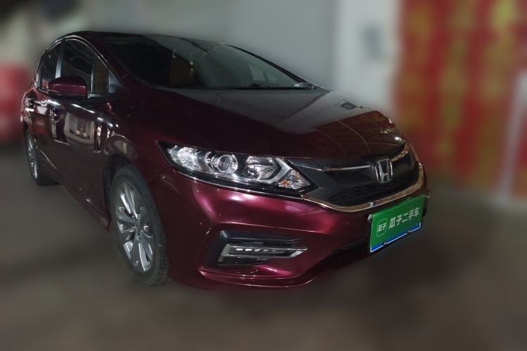 Used Honda Jade 2017 1.8L automatic Comfort version 5 seats Front Right 45 Deg