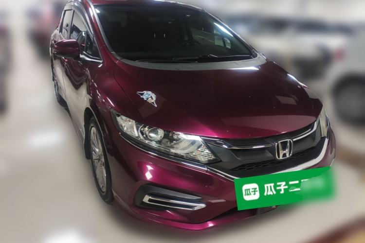 Used Honda Jade 2017 1.8L automatic Comfort version 5 seats Front Right 45 Deg