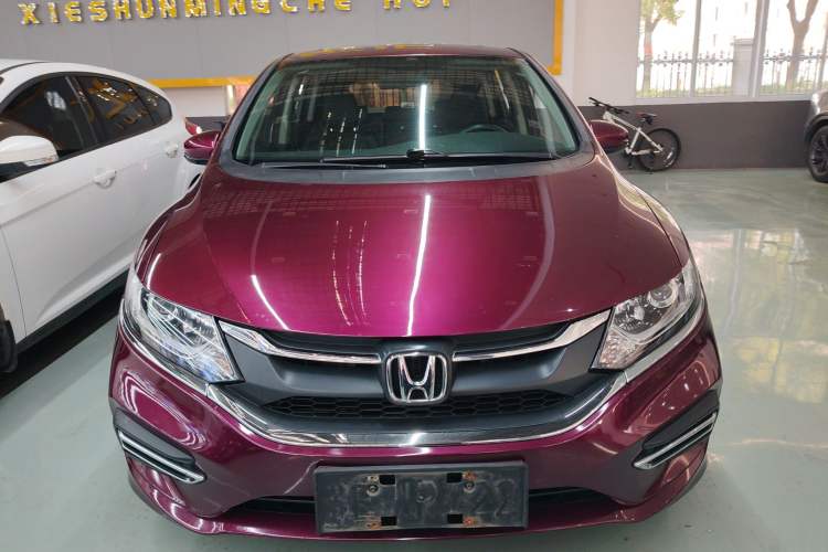 Used Honda Jade 2017 1.8L automatic Comfort version 5 seats Front