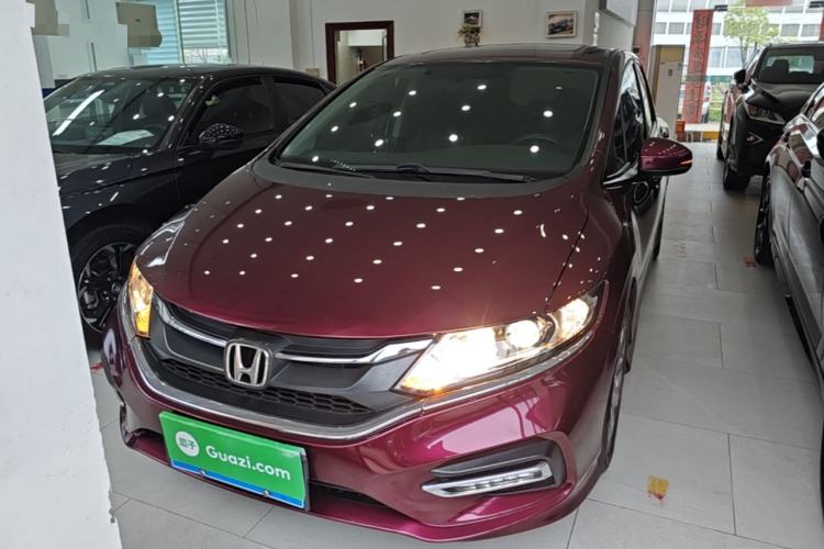 Used Honda Jade 2017 1.8L automatic Comfort version 5 seats Front