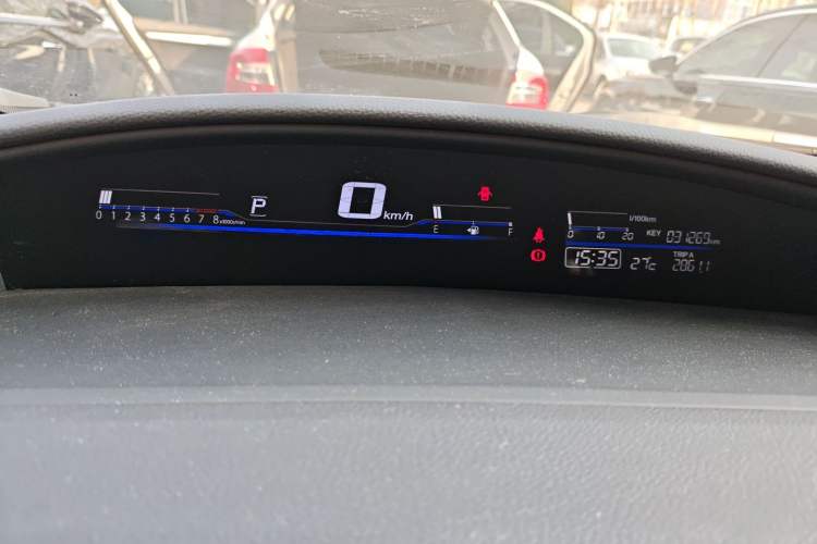 Used Honda Jade 2017 210 TURBO CVT Luxury Edition 5 Seats Instrument Cluster