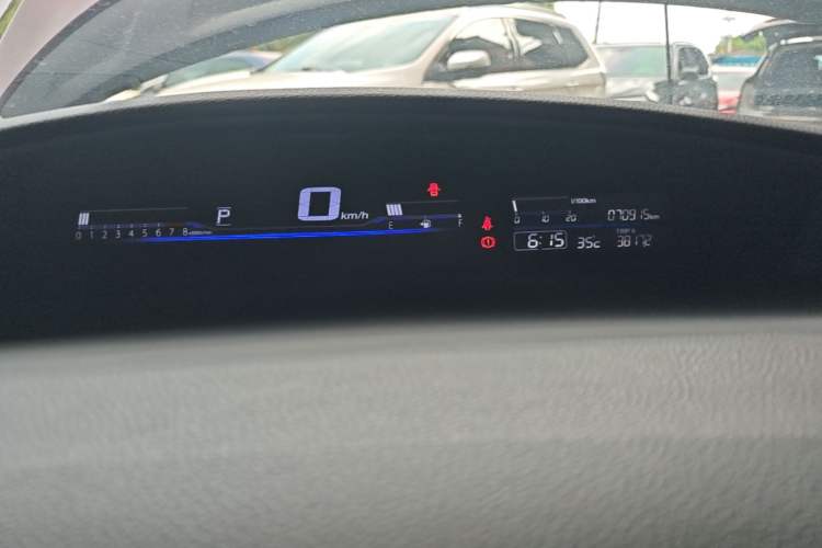 Used Honda Jade 2017 210TURBO CVT Fashion Edition 5-seater Instrument Cluster