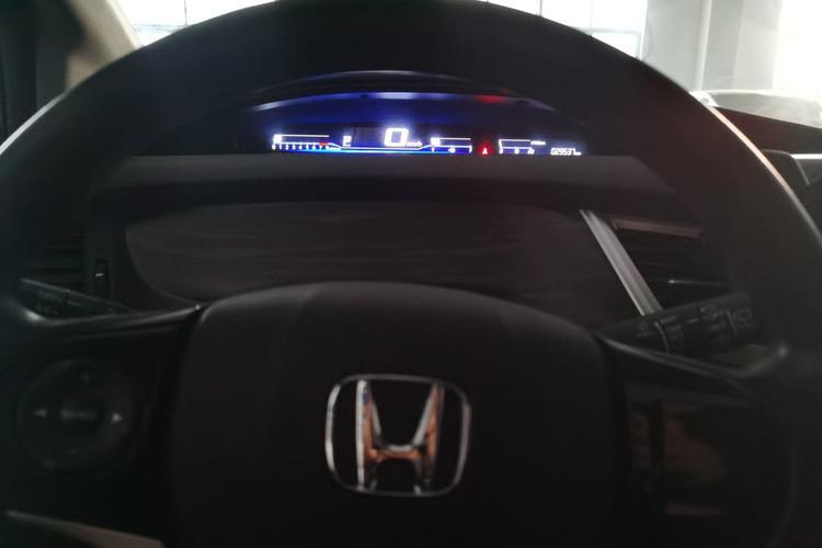 Used Honda Jade 2017 1.8L automatic Comfort version 5 seats Instrument Cluster
