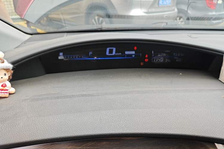 Used Honda Jade 2017 1.8L automatic Comfort version 5 seats Instrument Cluster