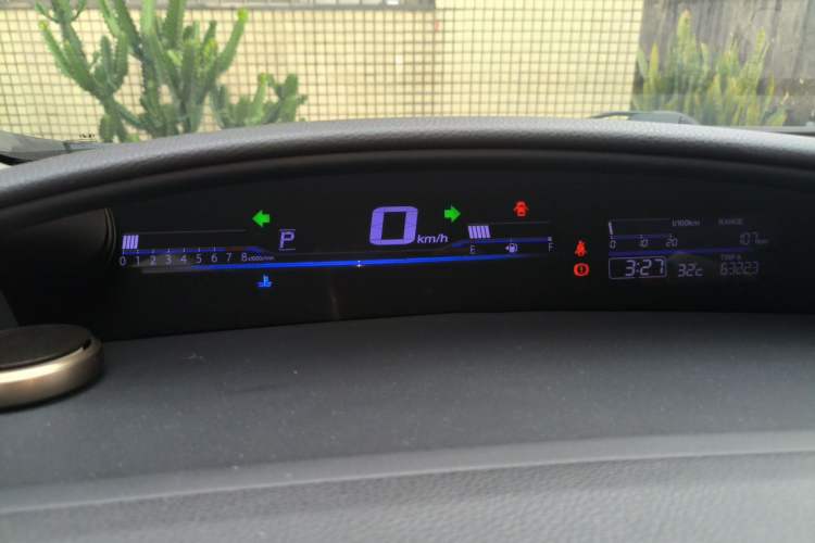 Used Honda Jade 2017 1.8L automatic Comfort version 5 seats Instrument Cluster