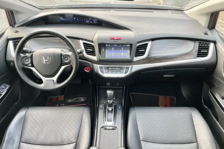 Used Honda Jade 2017 210 TURBO CVT Luxury Edition 5 Seats Interior 3