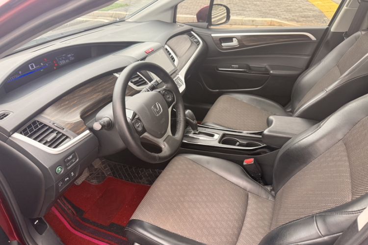 Used Honda Jade 2017 210TURBO CVT Fashion Edition 5-seater Interior 3