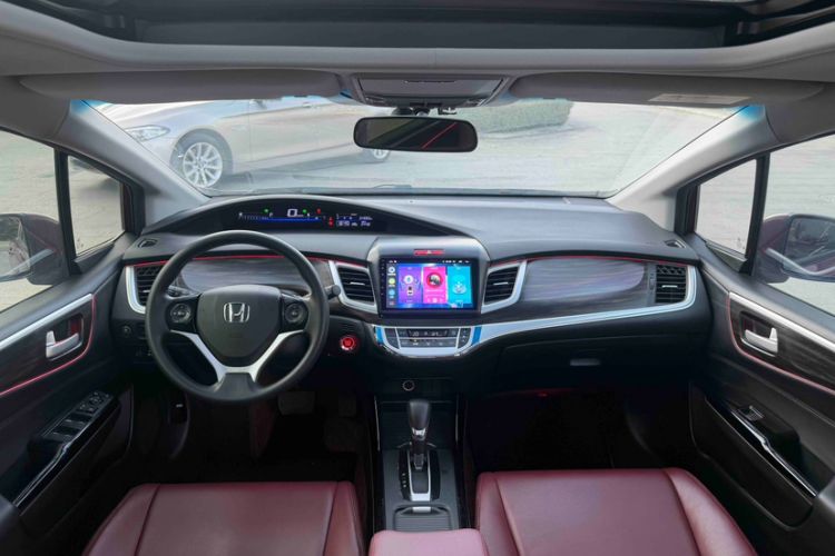Used Honda Jade 2017 210TURBO CVT Fashion Edition 5-seater Interior 4